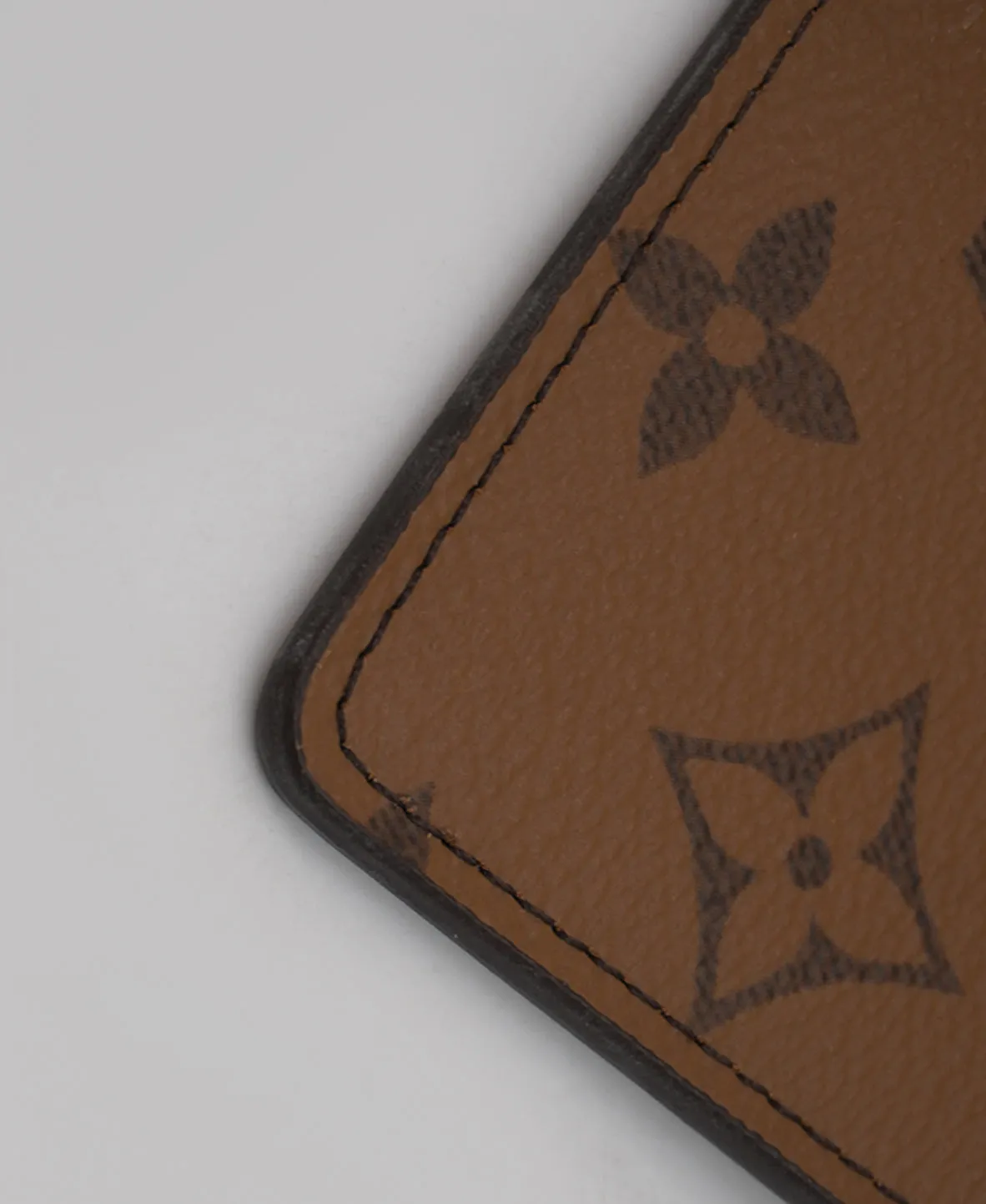 2022 Monogram Reverse Card Case Brown
