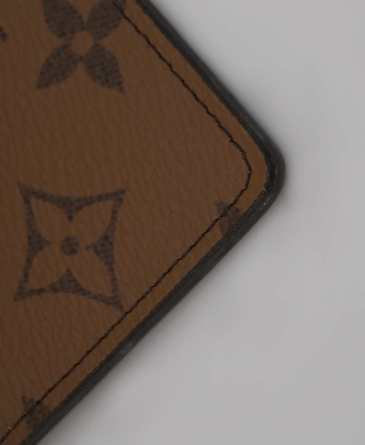 2022 Monogram Reverse Card Case Brown