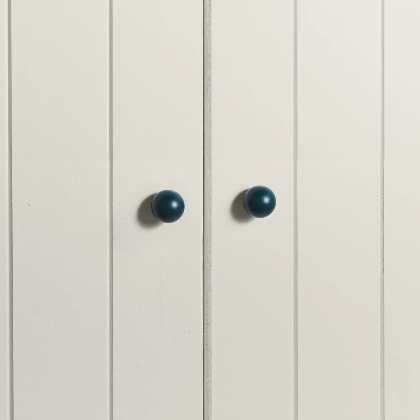Essential Sphere Knob - Peacock