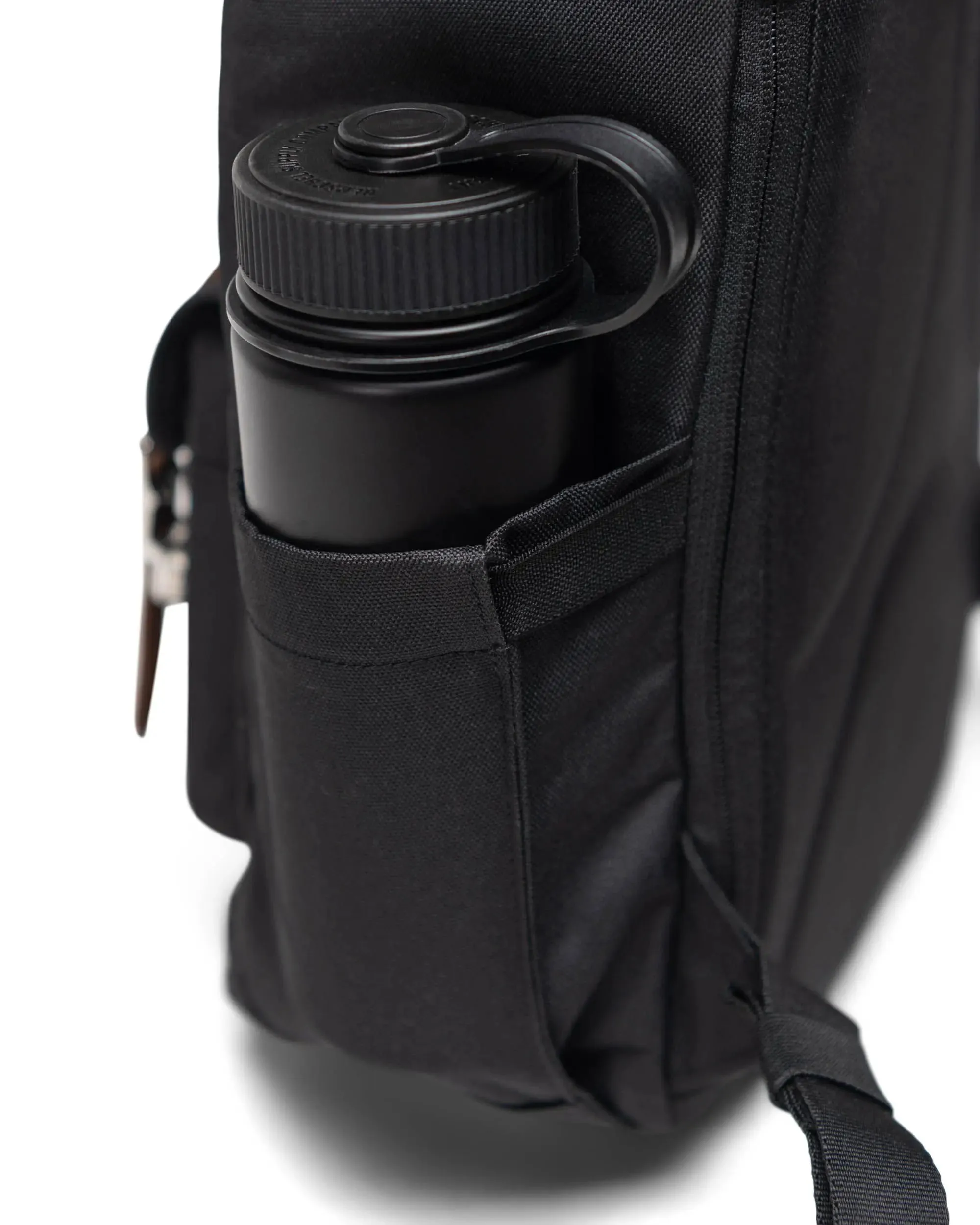 Little America Backpack | Mid-Volume (Nirvana)