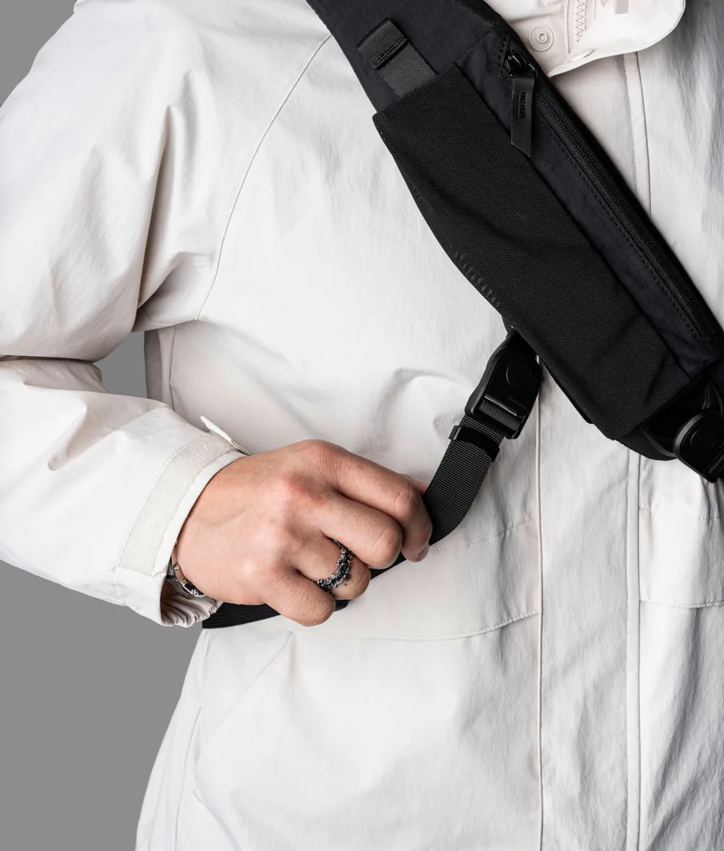 Metro Crossbody – Left Shoulder