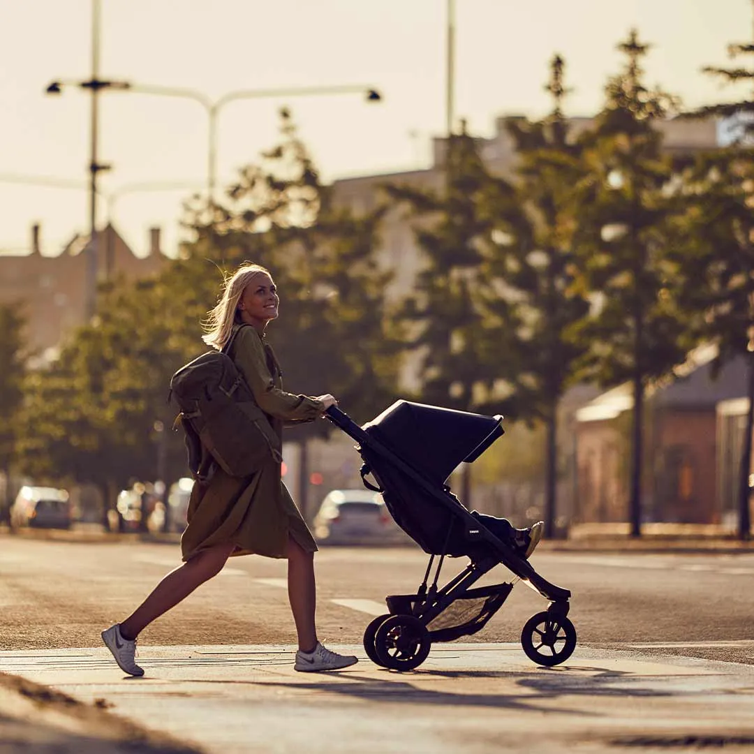 Thule Spring City Complete Pushchair - Midnight Black